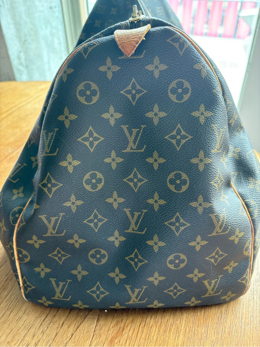 Authentic Louis Vuitton Monogram Canvas Keepall 55 Duffel in Brown and Tan - Picture 3 of 16
